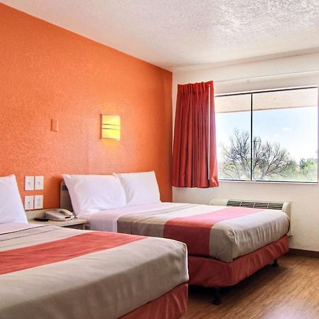 Motel 6-Bismarck, Nd Buitenkant foto
