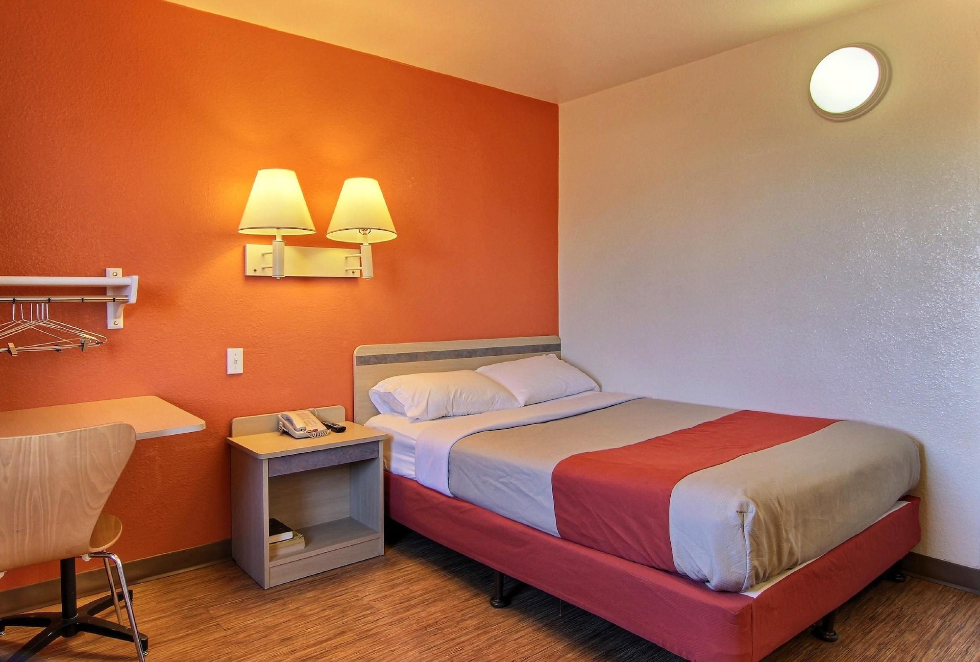 Motel 6-Bismarck, Nd Buitenkant foto