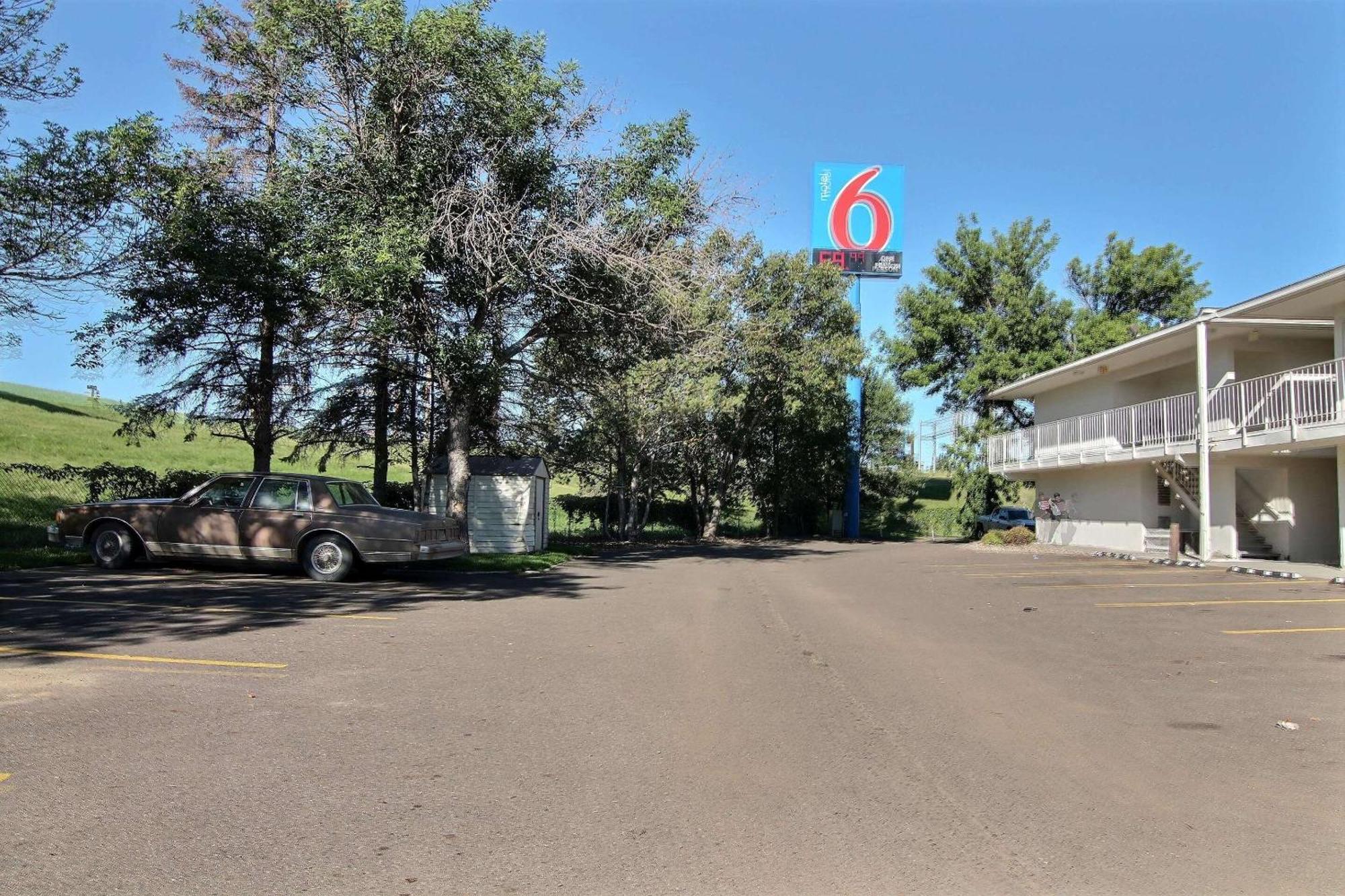 Motel 6-Bismarck, Nd Buitenkant foto