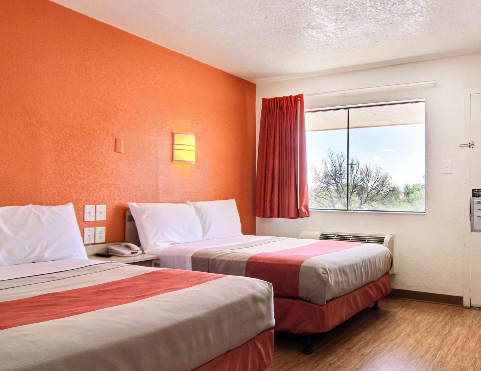 Motel 6-Bismarck, Nd Buitenkant foto